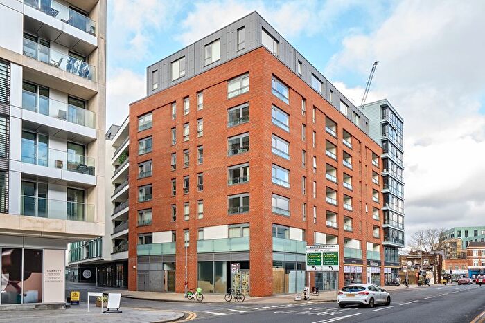 1 Bedroom Flat To Rent In Hardwicks Square, London, SW18