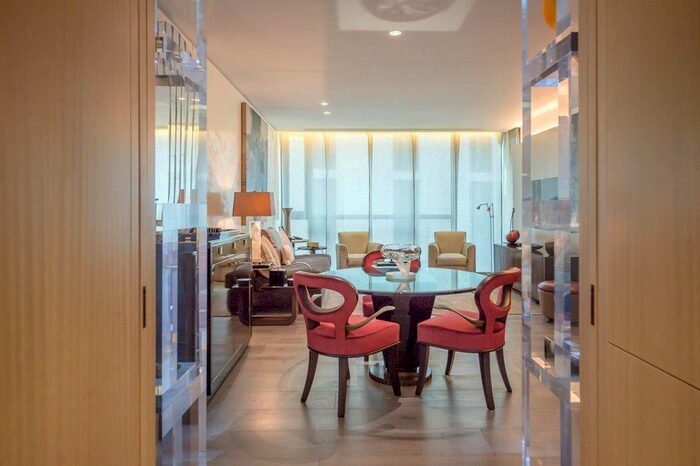 1 Bedroom Flat For Sale In The Knightsbridge Apartments, Knightsbridge, SW7
