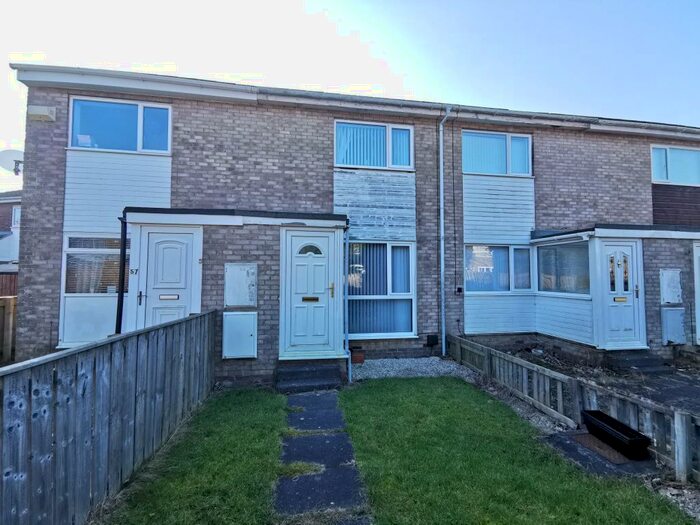 2 Bedroom Terraced House To Rent In The Paddock, Killingworth