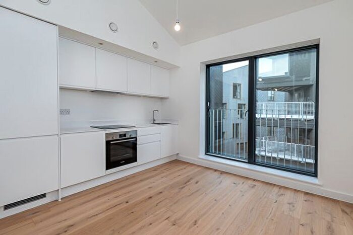 2 Bedroom Semi-Detached House To Rent In Makers Place, Sheffield, S3