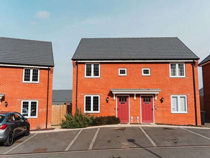 2 Bedroom Semi-Detached House For Sale In Quency Avenue, Bushby, LE7