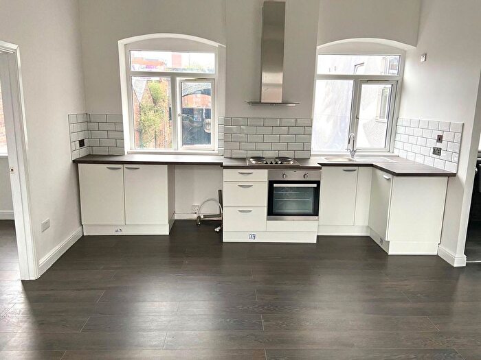 2 Bedroom Flat To Rent In Old Snow Hill, Birmingham, B4