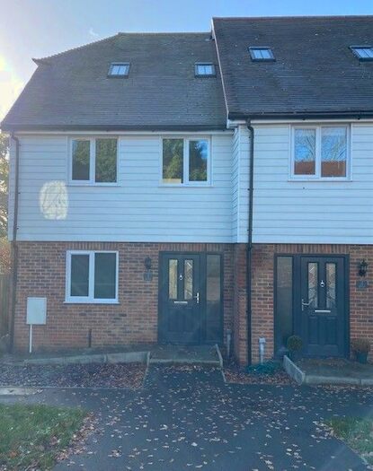3 Bedroom Property To Rent In Lily Close, Sedlescombe, Battle, TN33
