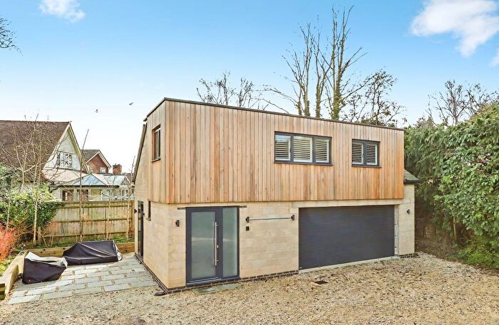 2 Bedroom Detached House To Rent In Main Road, Appleford, OX14