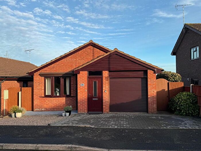 2 Bedroom Bungalow For Sale In Apple Tree Close, Bromyard, HR7