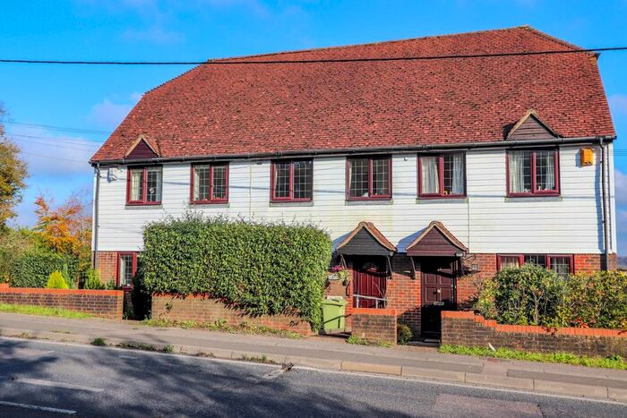 3 Bedroom Terraced House For Sale In Johns Cross Road, Robertsbridge, TN32