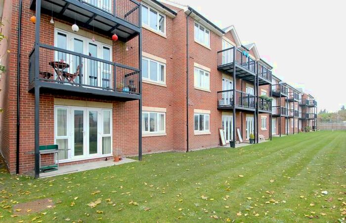 2 Bedroom Apartment To Rent In Beresford Place, East Oxford, OX4