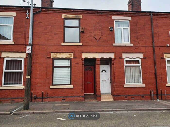2 Bedroom Terraced House To Rent In Nansen Street, Salford, M6