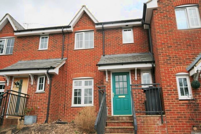 3 Bedroom Property To Rent In Farriers Way, Chesham, HP5