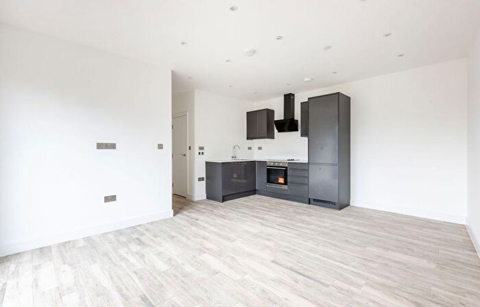 1 Bedroom Flat To Rent In Leslie Park Road, Croydon, CR0
