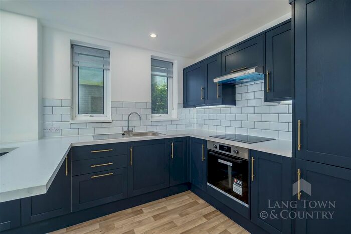 2 Bedroom Flat To Rent In Stillman Street, The Barbican, Plymouth, PL4