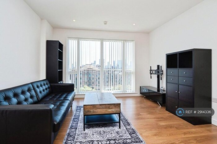 2 Bedroom Flat To Rent In Sargasso Court, London, E3