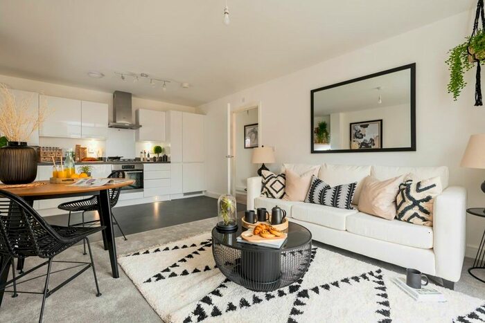 2 Bedroom Flat For Sale In "Falcon Court - Plot " At Westvale Park, Webber Street, Horley, RH6