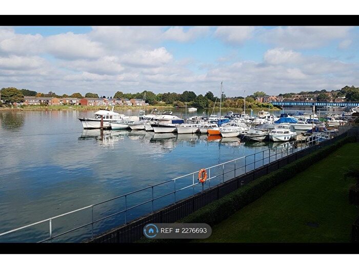 2 Bedroom Flat To Rent In Vespasian Quay, Southampton, SO18