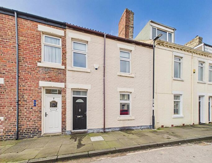 3 Bedroom Terraced House For Sale In Eleanor Street, Cullercoats, NE30
