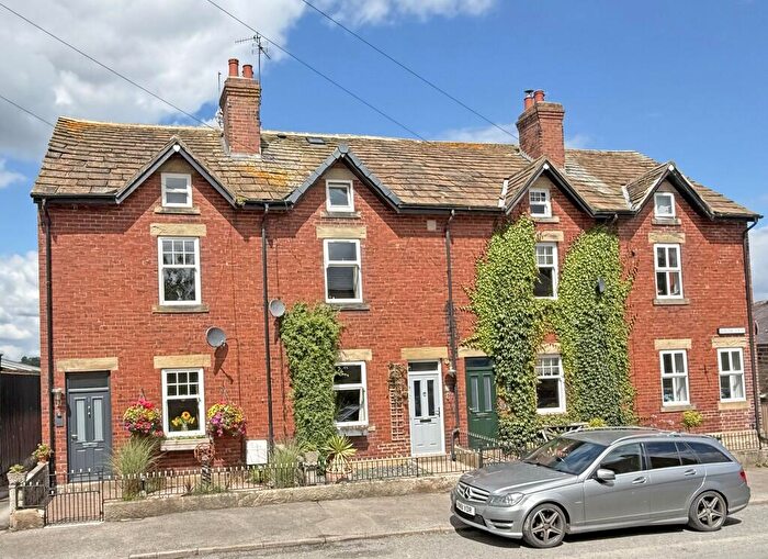 3 Bedroom End Of Terrace House For Sale In Southview, Darley, Harrogate, HG3