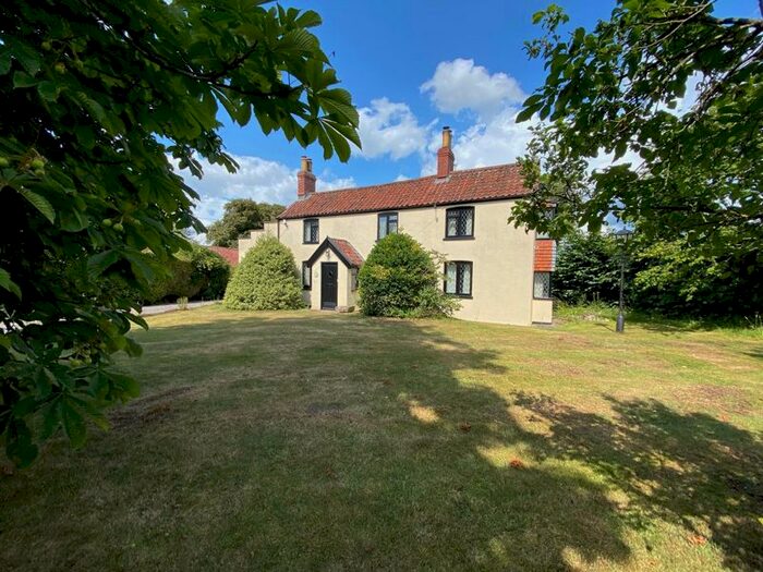 4 Bedroom Property For Sale In Clay Lane, Thornbury, Bristol, BS35