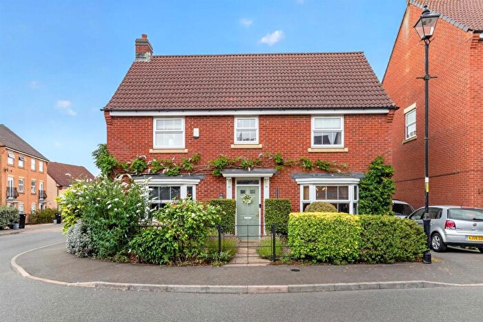 4 Bedroom Detached House For Sale In Firs Avenue, Uppingham, Oakham, Rutland, LE15
