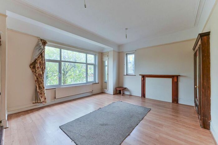2 Bedroom Flat To Rent In Havelock Road, East Croydon, Croydon, CR0