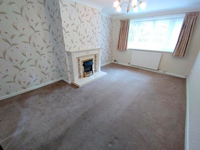 2 Bedroom Detached Bungalow For Sale In Halls Road, Biddulph, Stoke-on-Trent, ST8