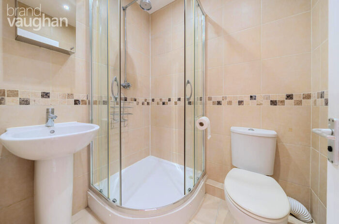 Flat To Rent In Preston Road, Brighton, East Sussex, BN1