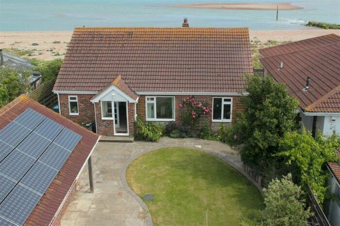 4 Bedroom Detached Bungalow To Rent In West Front Road, Pagham, PO21