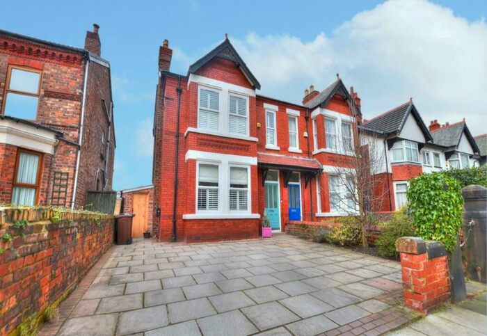 4 Bedroom Terraced House To Rent In Regent Road, Crosby, Liverpool, L23