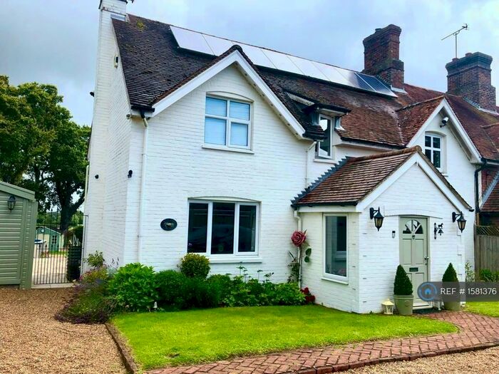 4 Bedroom Semi-Detached House To Rent In Bolney Chapel Road, Twineham, Haywards Heath, RH17