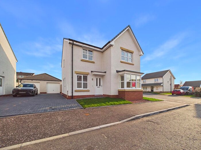4 Bedroom Detached House For Sale In Pine Crescent, Moodiesburn, Glasgow, G69