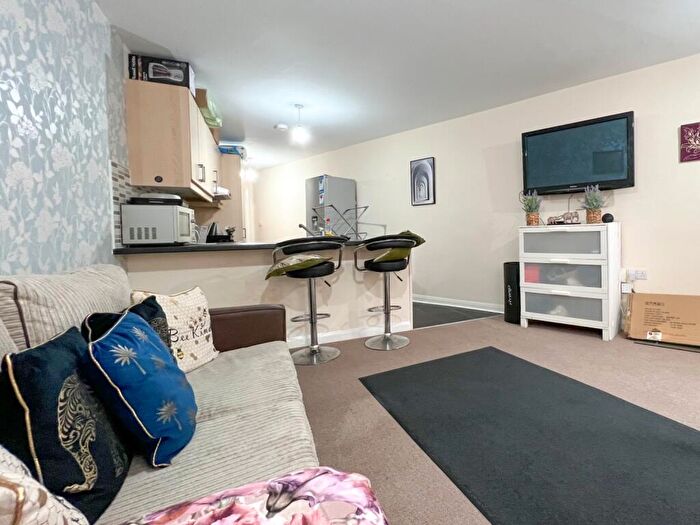1 Bedroom Terraced House To Rent In Hunters Lodge, Hunter Street, Cardiff Bay, CF10