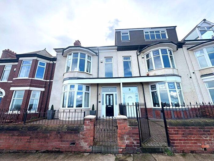 5 Bedroom Terraced House For Sale In Rockcliffe Gardens, Whitley Bay, NE26