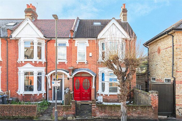 5 Bedroom End Of Terrace House For Sale In Kirkley Road, Wimbledon, London, SW19