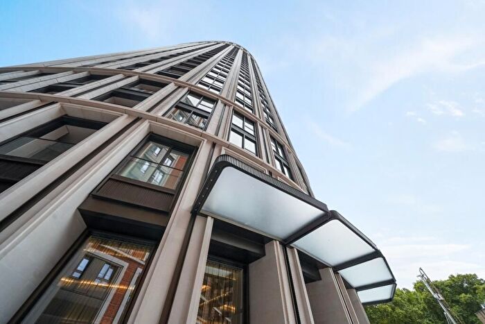 2 Bedroom Flat For Sale In Westmark Tower, Newcastle Place, London, W2
