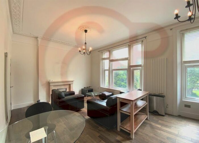 2 Bedroom Flat To Rent In Haven Green, Ealing, W5