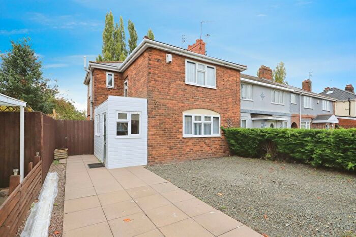 3 Bedroom End Of Terrace House For Sale In Beach Road, Bilston, WV14