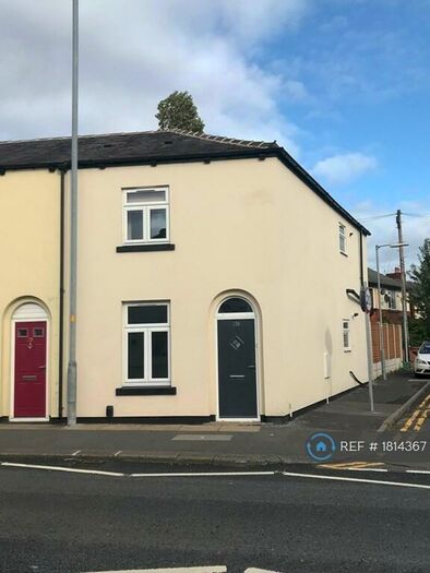 1 Bedroom Flat To Rent In Church Street, Westhoughton, Bolton, BL5