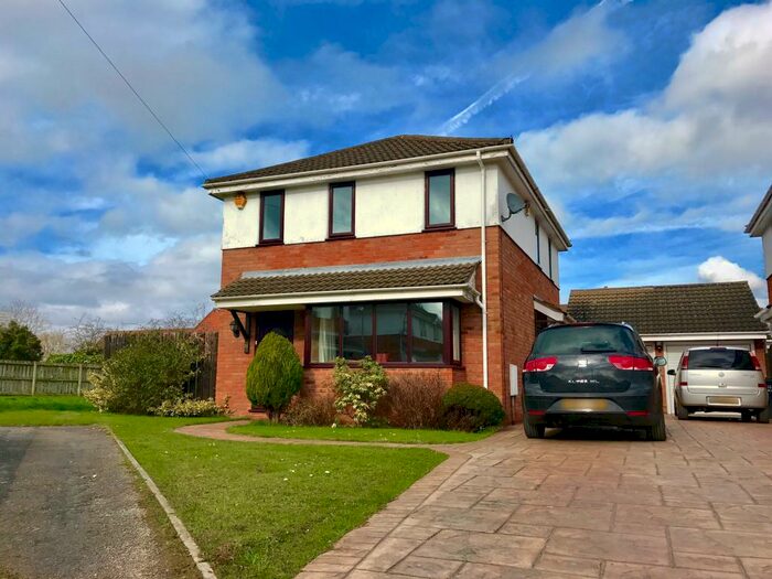 3 Bedroom Detached House To Rent In Mickle Trafford, CH2