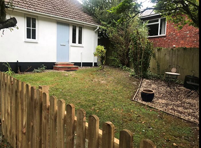 1 Bedroom Flat To Rent In The Street, West Winterslow, Salisbury, Wiltshire, SP5