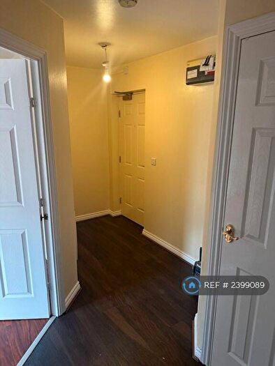 2 Bedroom Flat To Rent In Kilmaine Avenue, Manchester, M9