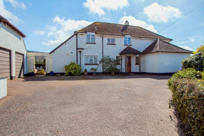 3 Bedroom Detached House For Sale In East Hill, Ottery St Mary, EX11