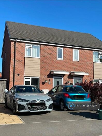 3 Bedroom Semi Detached House To Rent In Poplar Drive, Stratford-Upon-Avon, CV37