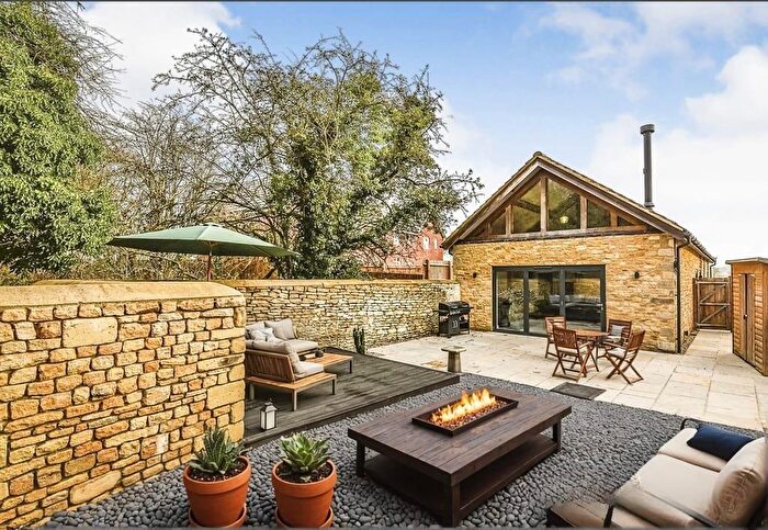 3 Bedroom Detached House For Sale In Patterdown Farm, Patterdown, Chippenham, SN15