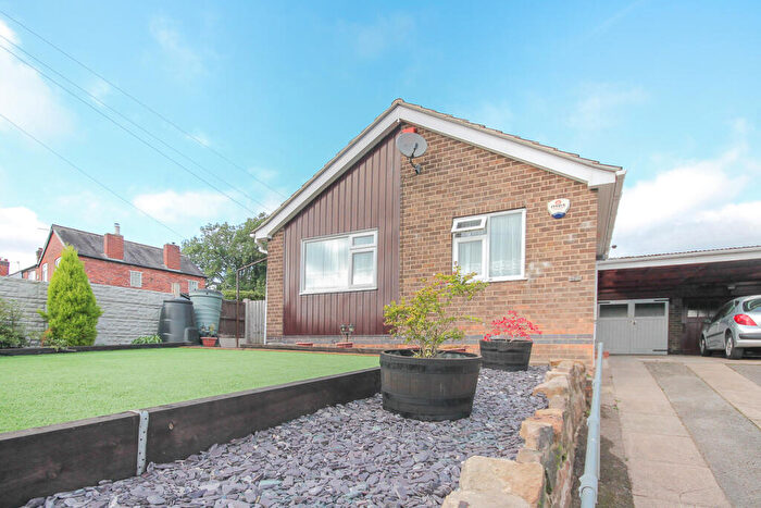 2 Bedroom Detached Bungalow To Rent In Chaddesden Lane, Derby, Derbyshire, DE21