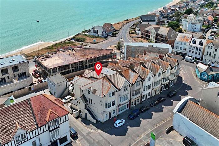 1 Bedroom Flat For Sale In Southbourne, BH6