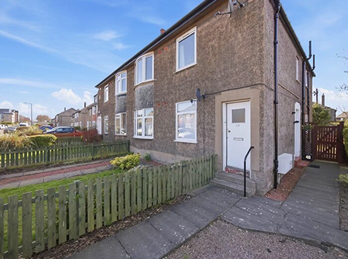 3 Bedroom Flat For Sale In Pilton Drive, Pilton, Edinburgh, EH5