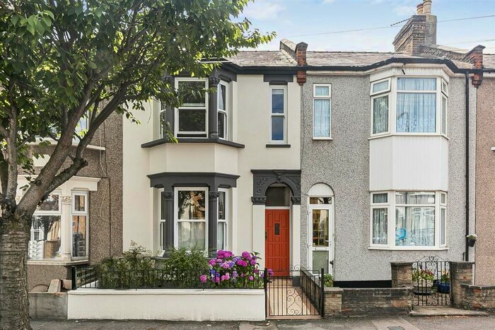 3 Bedroom Terraced House To Rent In Belgrave Road, Walthamstow, London, E17