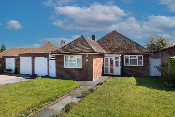 3 Bedroom Detached Bungalow For Sale In Oberon Drive, Shirley, Solihull, B90