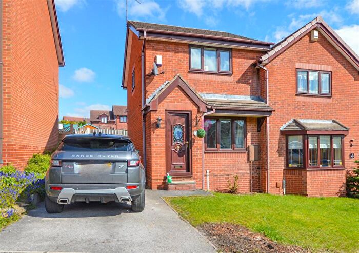2 Bedroom Semi-Detached House To Rent In Moor Farm Garth, Mosborough, S20