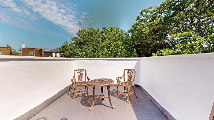 1 Bedroom Flat To Rent In Knaresborough Place, London, SW5