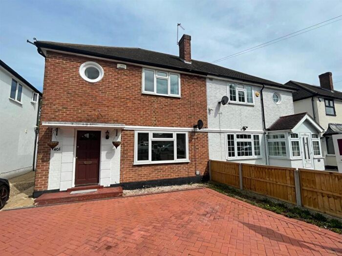 3 Bedroom Semi Detached House To Rent In Field End Road, Ruislip, HA4